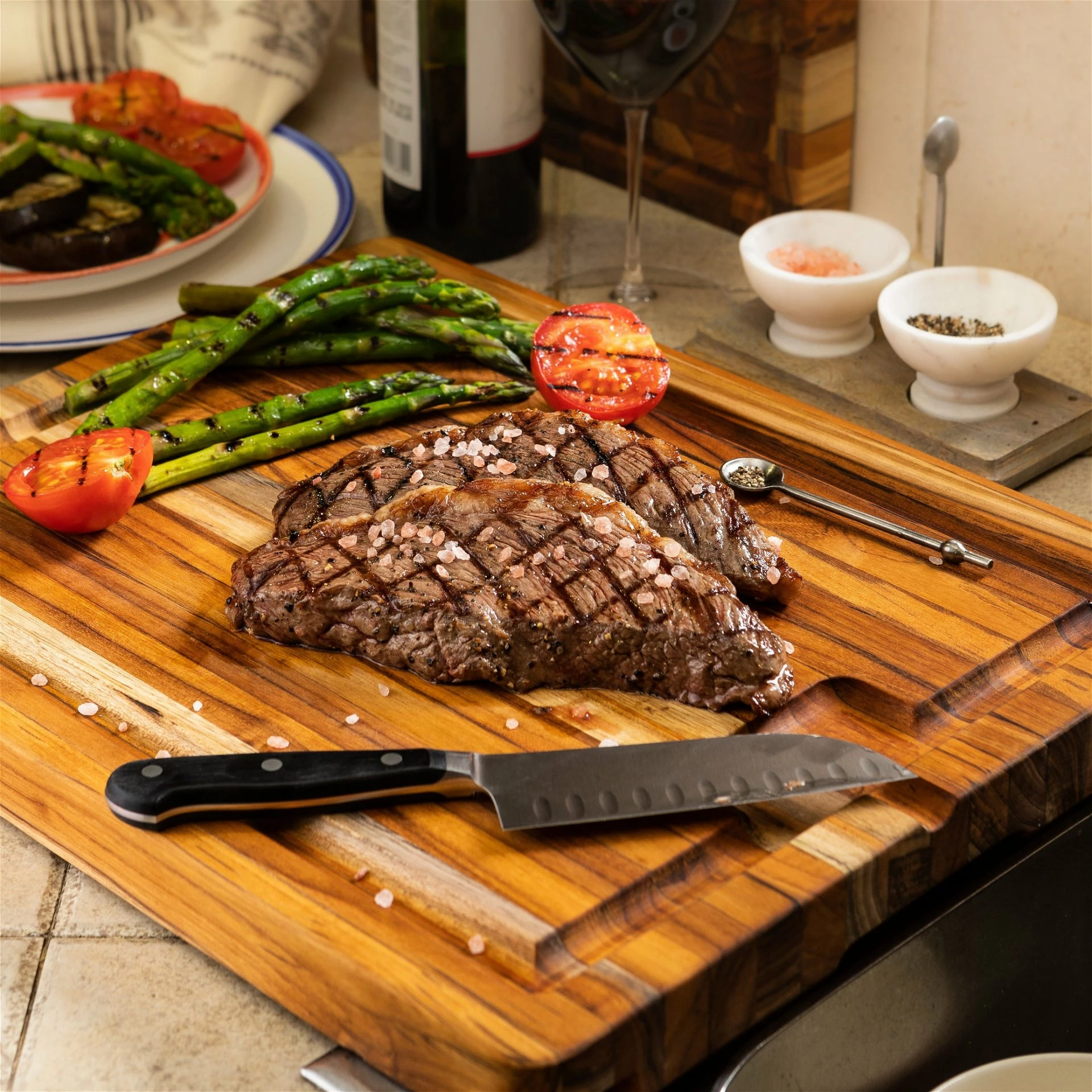 TeakHaus Edge Grain Smart Board (Large) | 20" X 15" X 1.5" 8 TeakHaus Edge Grain Smart Board (Large) | 20" X 15" X 1.5" - Image 6