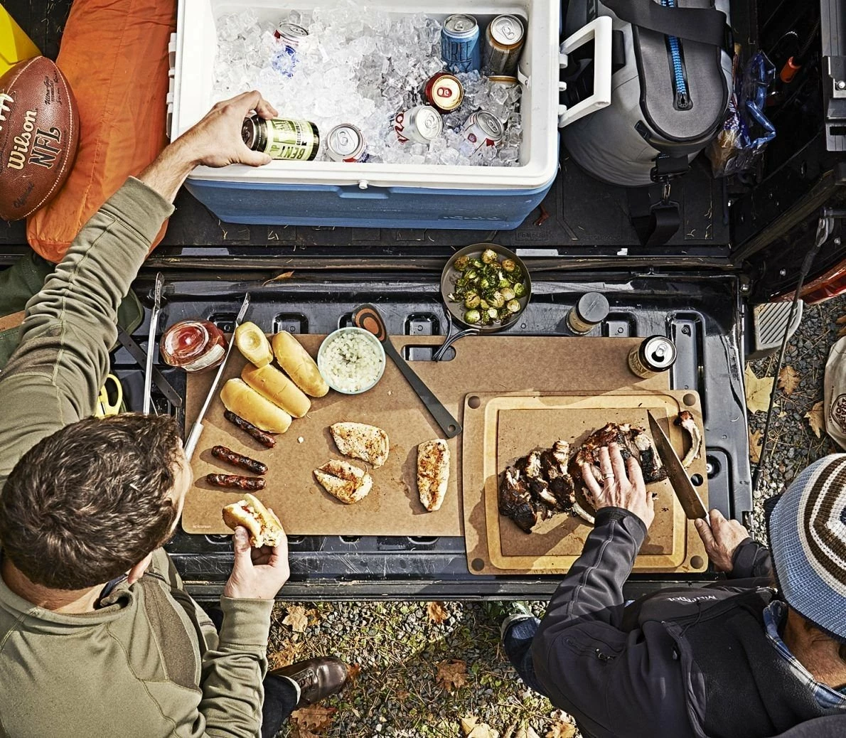 Epicurean Big Game Board 23.5" X 14.5" - Nutmeg & Natural 4 Epicurean Big Game Board 23.5" X 14.5" - Nutmeg & Natural - Image 2