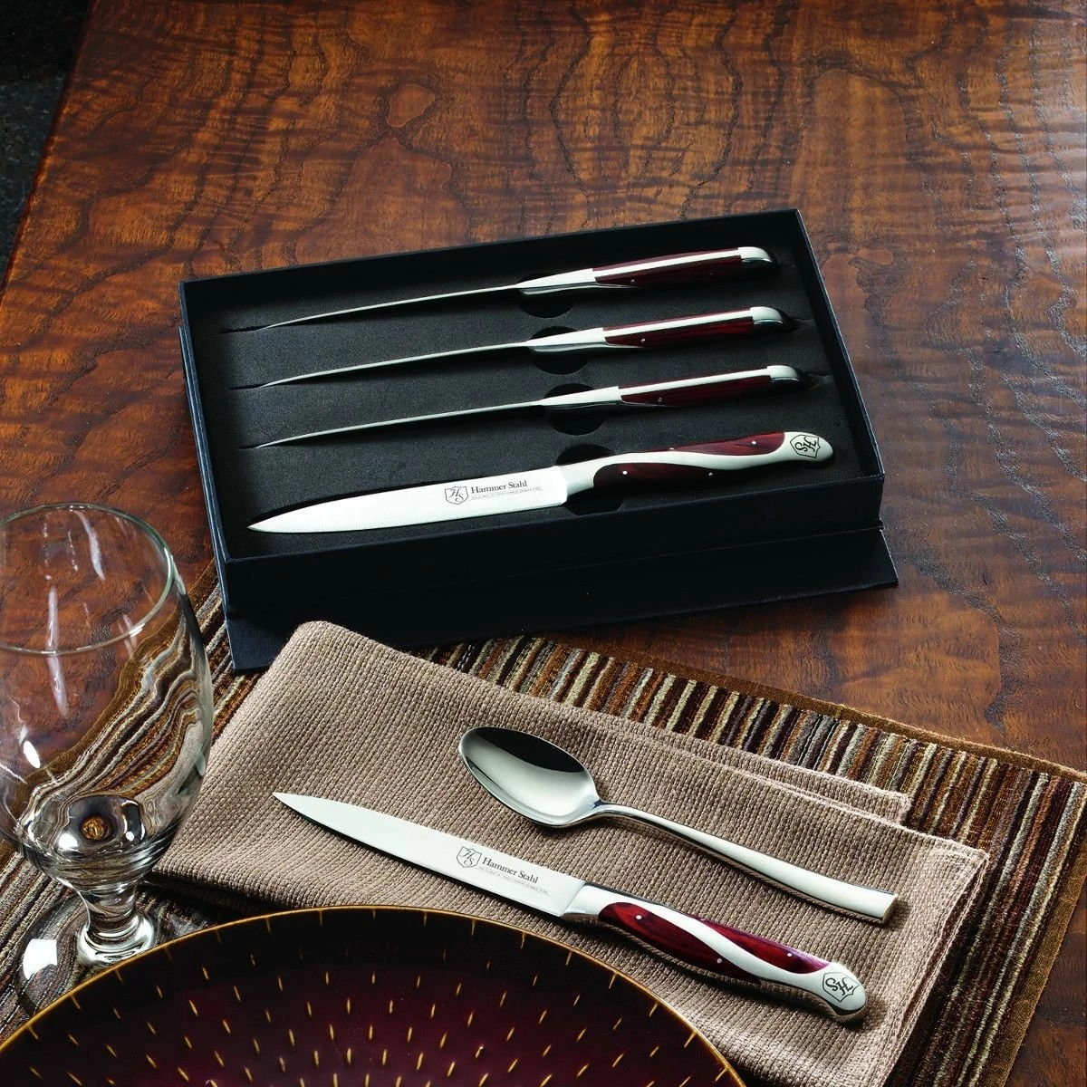 Hammer Stahl Cutlery Classic Collection 4-Piece Steak Knife Set 4 Hammer Stahl Cutlery Classic Collection 4-Piece Steak Knife Set - Image 2